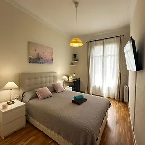 Aribau Bed & Breakfast