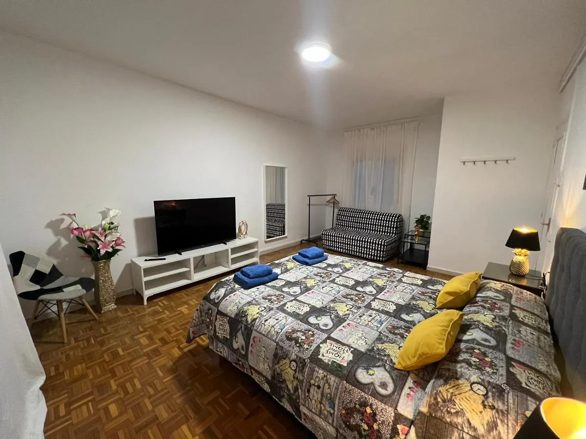 Habitaciones Rambla Catalunya Barcelona 0*,  Spain