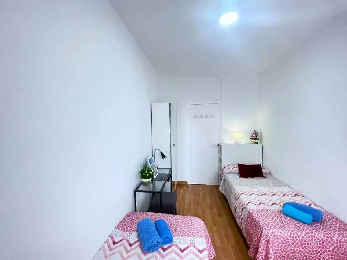 Habitaciones Rambla Catalunya Barcelona Bed & Breakfast